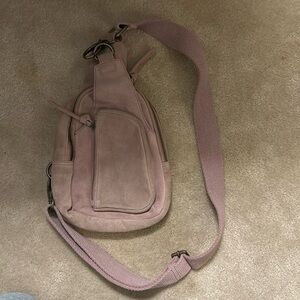 NWOT free people hudson sling bag- pink